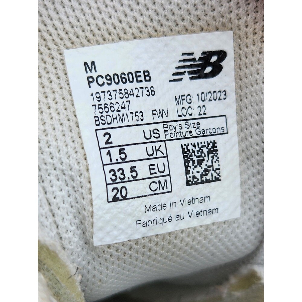 New Balance 9060 Little Kids' Lace Leather Beige Cream Sneakers Shoes Size 2 - Picture 14 of 15